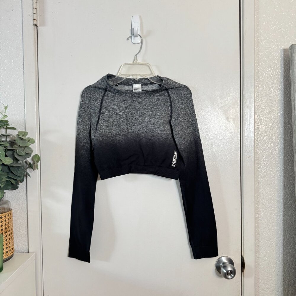 GYMSHARK Adapt Ombre Seamless Long Sleeve Workout Crop Top Black Gray Medium - Picture 1 of 10